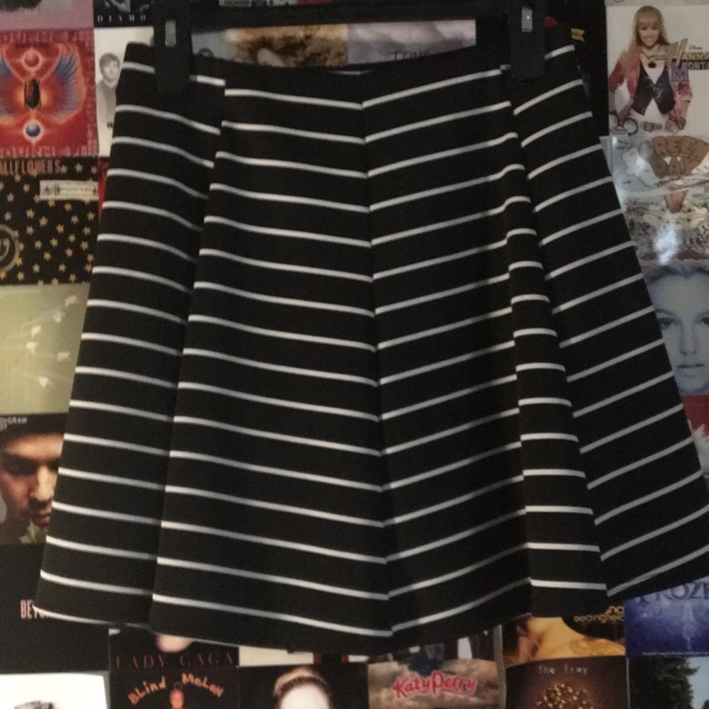 B&W Stripe Decree Skirt